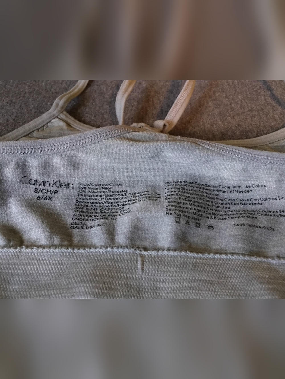 Calvin Klein Girls Sports Bra Bundle Size 6/6X Training Bras 2pk Gray Pink - Picture 6 of 7